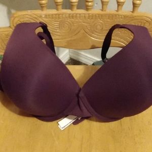 Two VS Bras 38DD